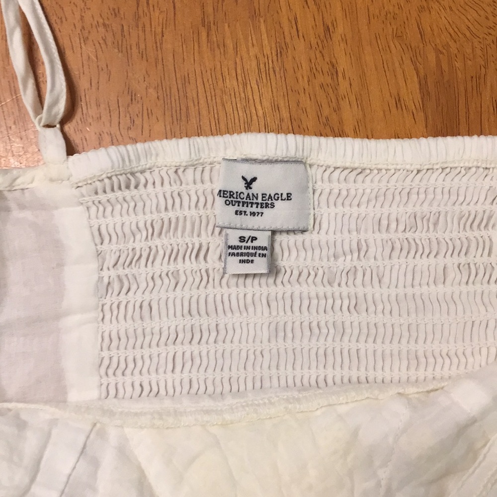 AE White Cropped Top - Picture 4 of 4